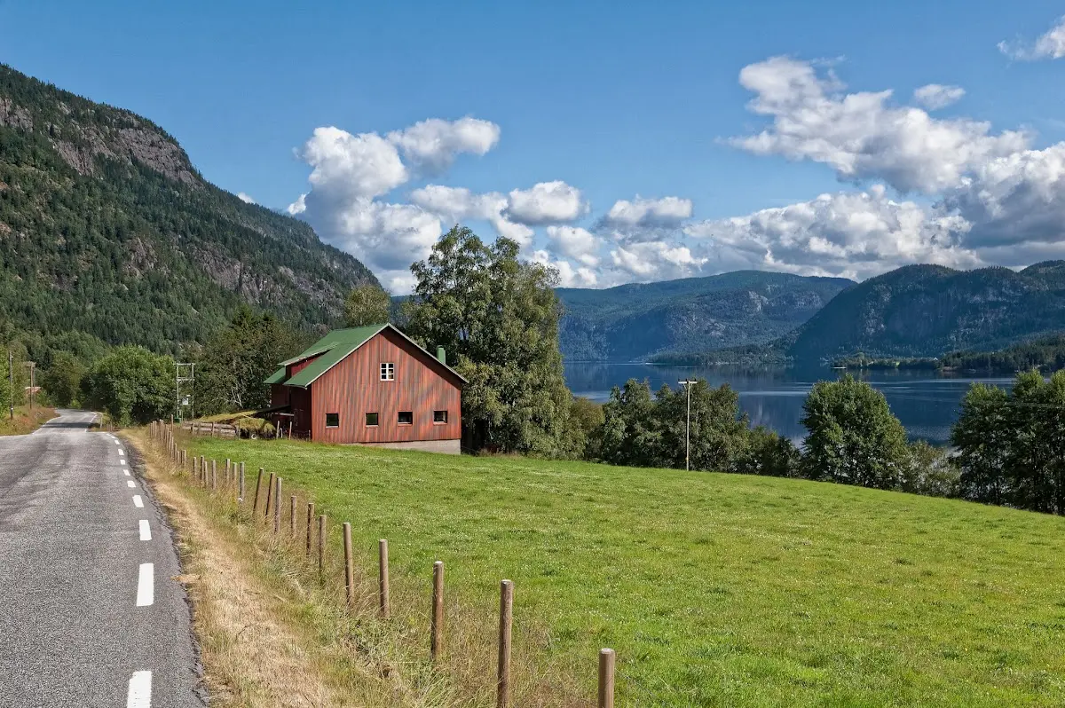 Lysebotn – photo 3