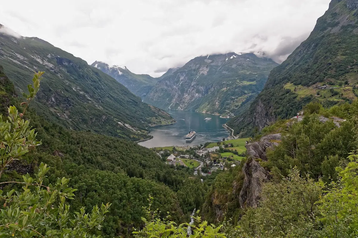 Lom, Geirangerfjord – photo 7