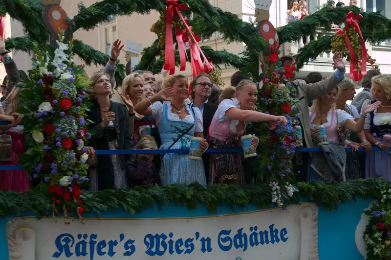 In der Schwanthalerstrasse bekam ich noch einen Platz in der… – Foto 9