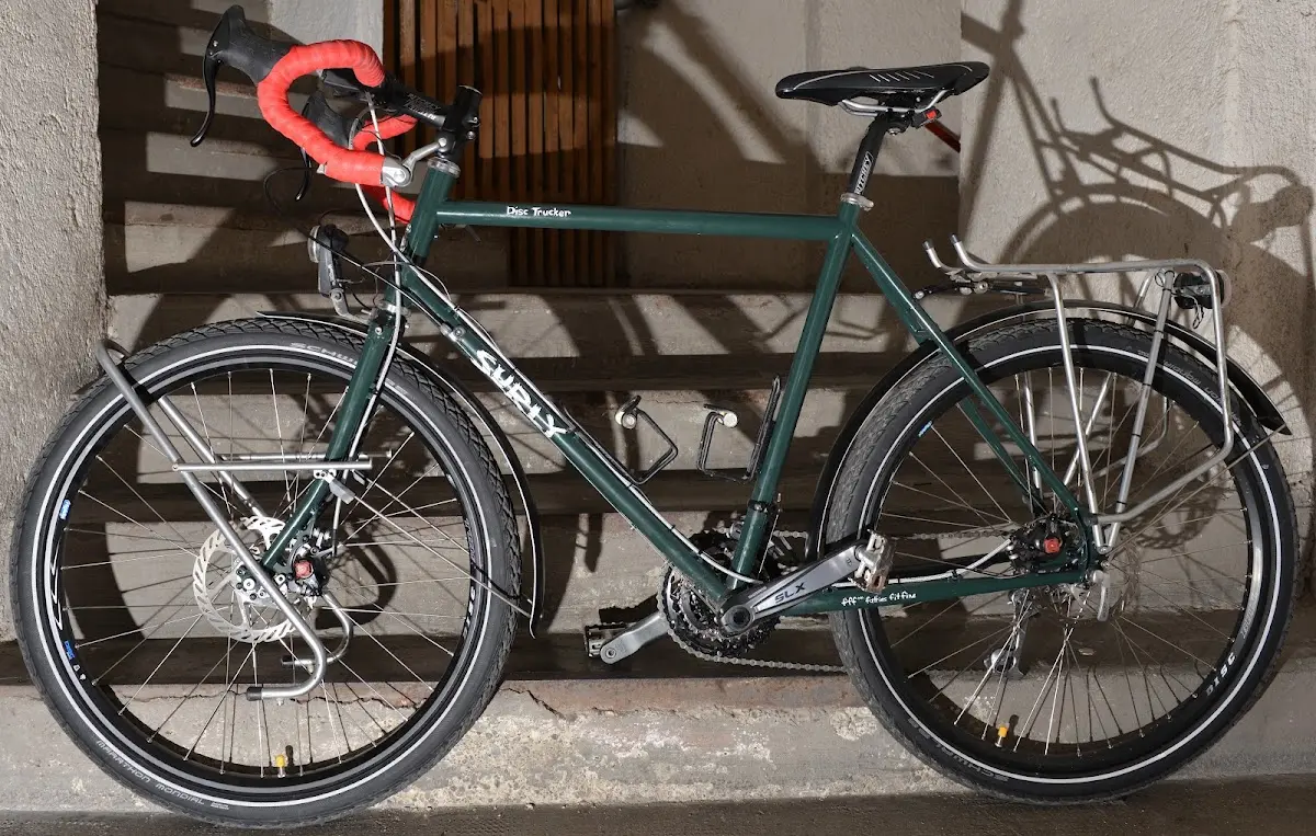 Rahmen: Surly Disc Trucker Bremsen: Avid BB7 MTB Bremshebel:… – Foto 6