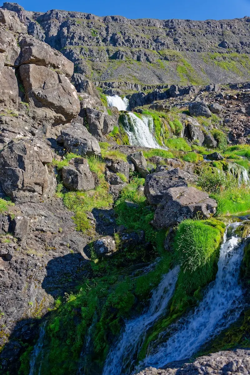 Dynandi Wasserfall – Foto 3