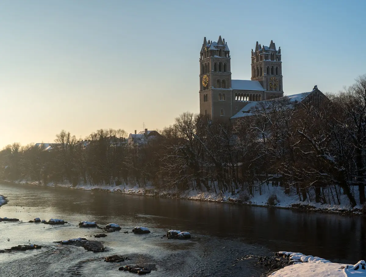 Schnee in München - Isar und Südfriedhof – Foto 26