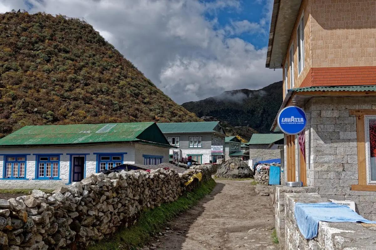 Khumjung Monastery – photo 2