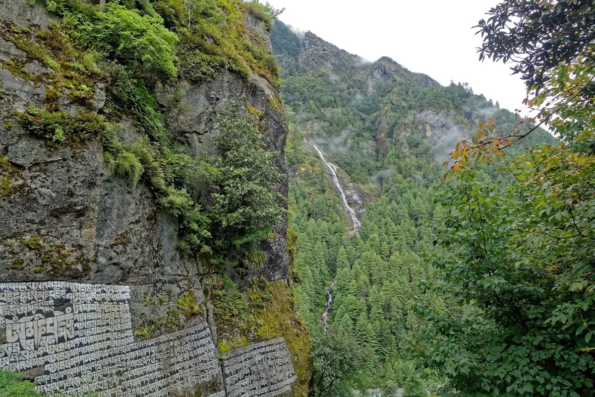 Yeti Airlines & Lukla – photo 2