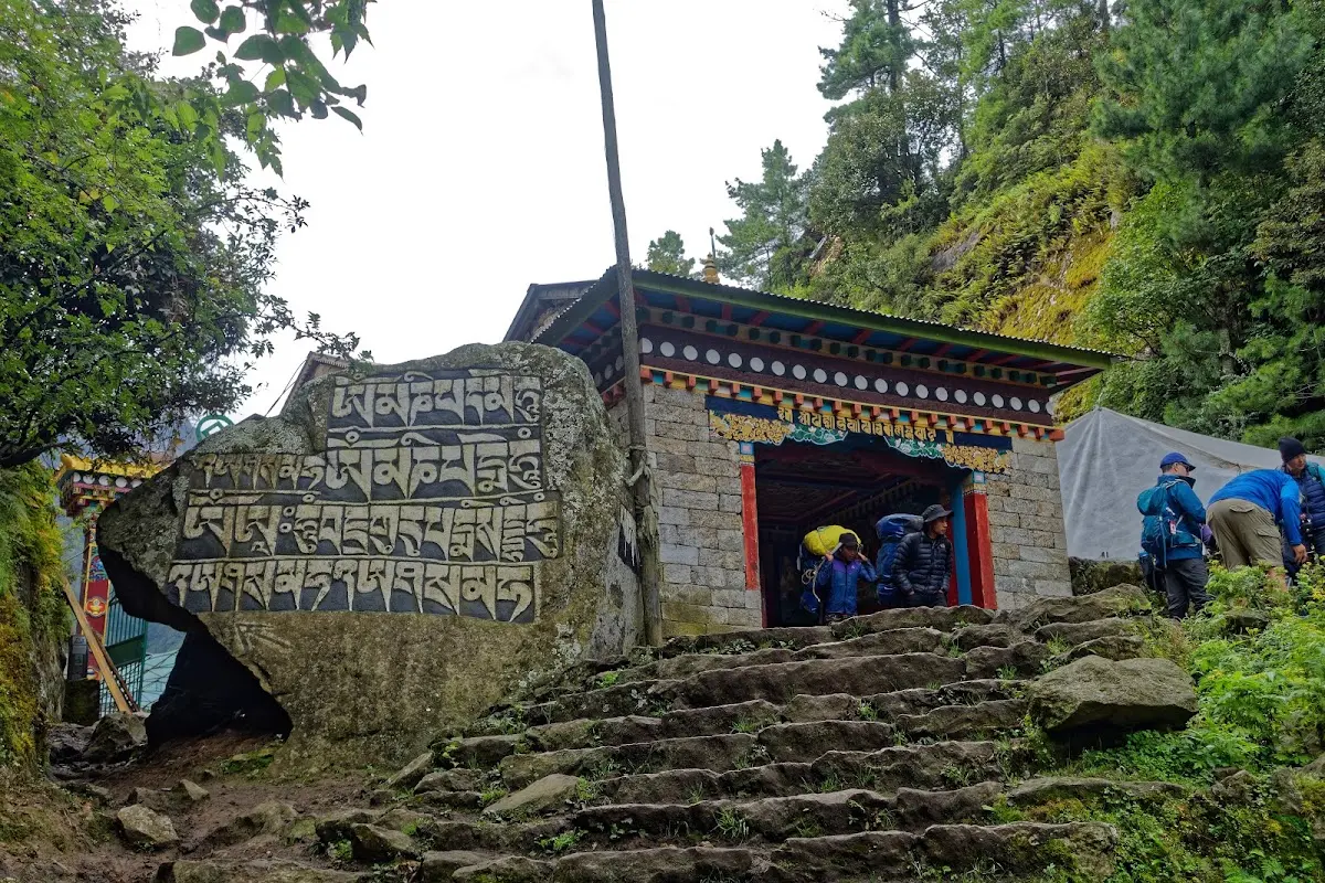 Yeti Airlines & Lukla – photo 3