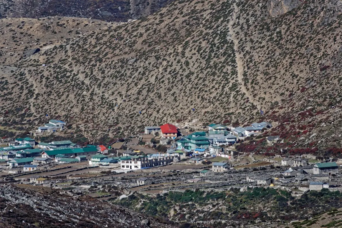 Dingboche – photo 24